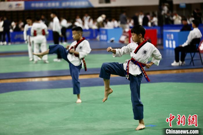 2023年全国跆拳道俱乐部联赛内蒙古站在鄂尔多斯