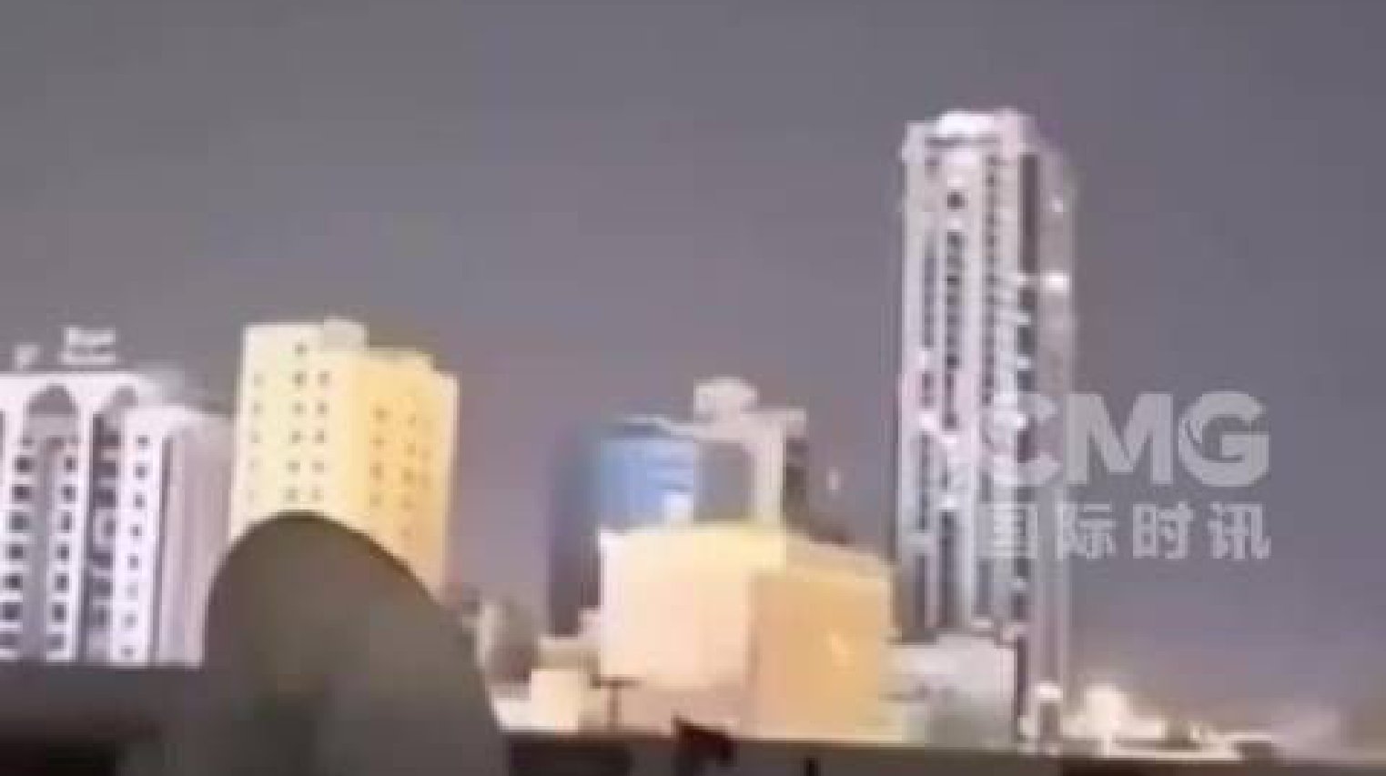 川超联赛球迷庆生助威张颢蓝破门南充队奋力拼