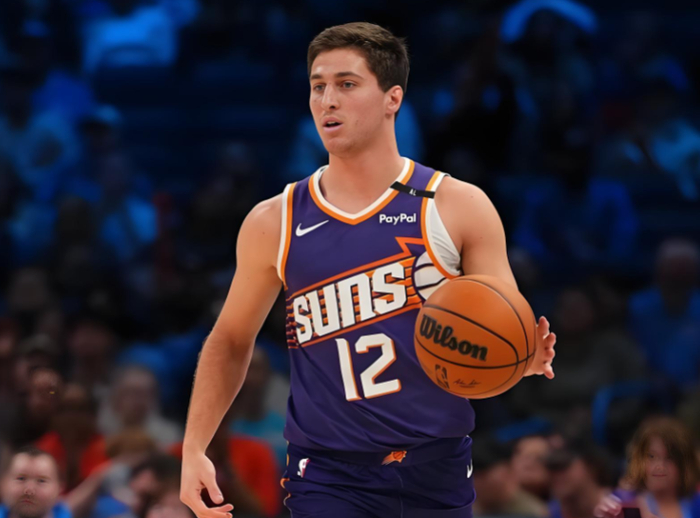 太阳队新星崛起助球队重返附加赛 重建之路初现