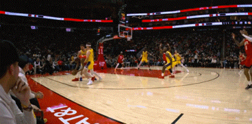 火箭控卫短板暴露 包夹杜兰特致惨败湖人