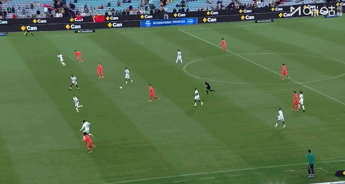 中国三支国字号球队同日出征，国足迎战喀麦隆