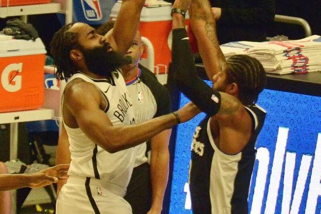 东契奇腿筋伤情升级引担忧 哈登伤病教训成警示