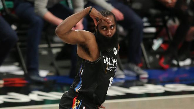 东契奇腿筋伤情升级引担忧 哈登伤病教训成警示